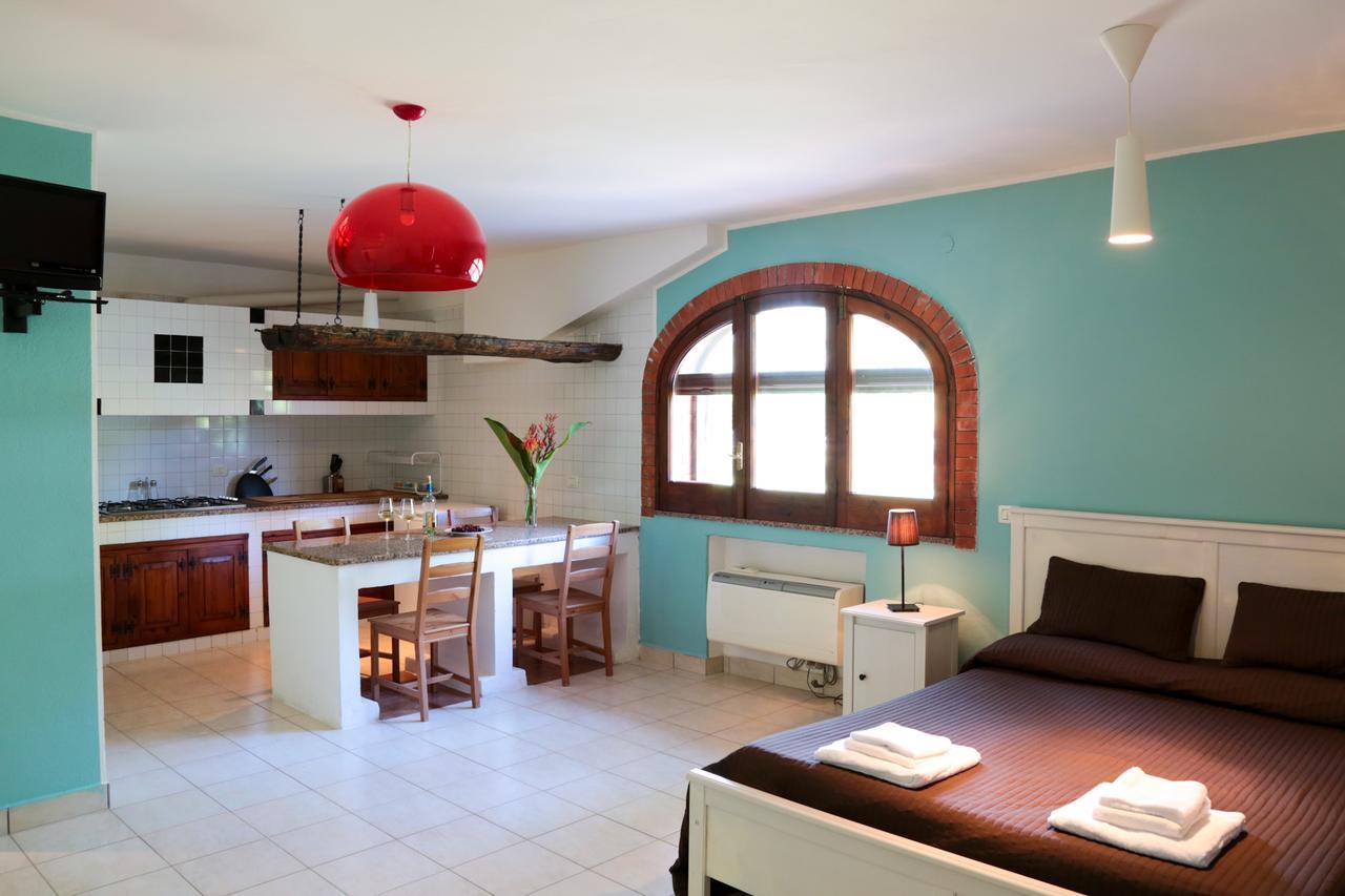 Belvedere Monte Leano Hostal Terracina Exterior foto